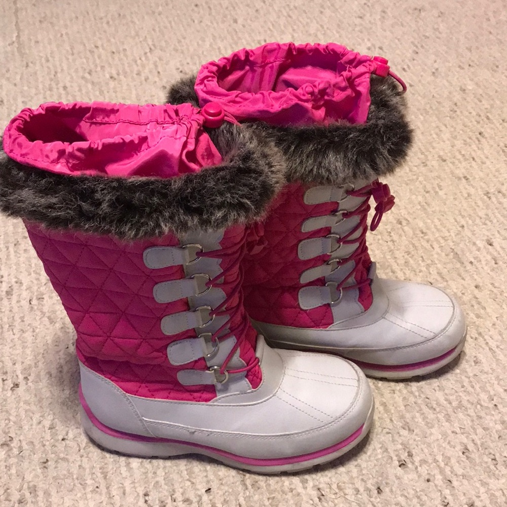 Lands End girls Snowflake winter boots size 3